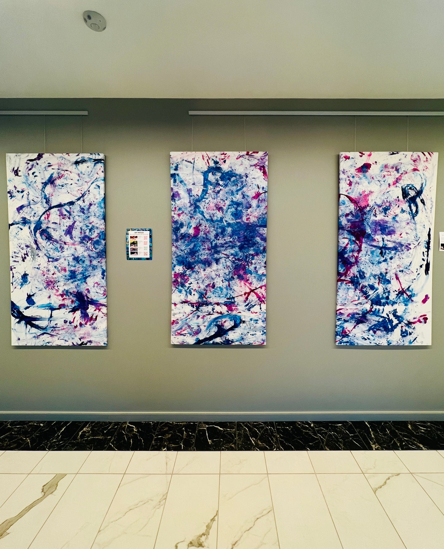 Hannau (triptych): Art Moves paintings